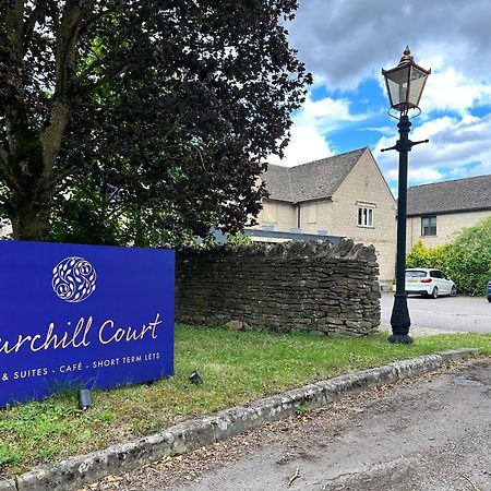The Churchill Court Woodstock Exterior photo